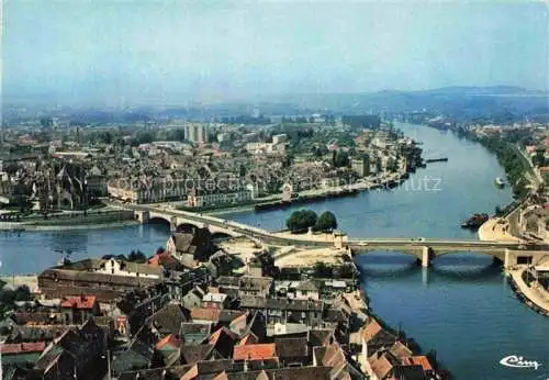 AK / Ansichtskarte  Montereau -Fault-Yonne 77 Seine-et-Marne Vue générale aérienne Confluent de l'Yonne et de la Seine
