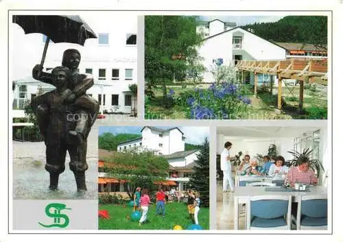 AK / Ansichtskarte  Hachen Sauerland Arnsberg Sauerland-Klinik Garten Speisesaal Skulptur