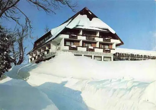 AK / Ansichtskarte  Breitnau Hinterzarten Schwarzwald BW Hoehengasthof Hotel Kreuz im Winter