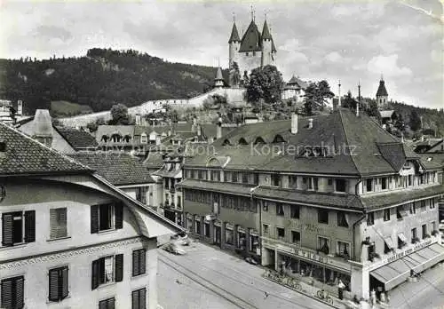 AK / Ansichtskarte  THUN Thoune BE Marktplatz mit Blick zum Schloss