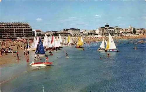 AK / Ansichtskarte  Les Sables-d Olonne 85 Régates Plage