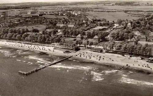 AK / Ansichtskarte  ECKERNFoeRDE Ostseebad Fliegeraufnahme Strand