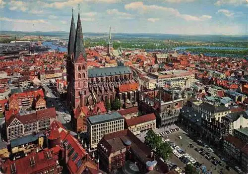 AK / Ansichtskarte  LueBECK Stadtansicht mit Marienkirche