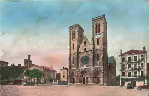 AK / Ansichtskarte  Bourgoin-Jallieu 38 Isere Eglise et le château