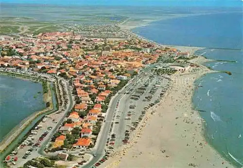 AK / Ansichtskarte  LES SAINTES-MARIES-DE-LA-MER 13 Bouches-du-Rhone Vue aerienne