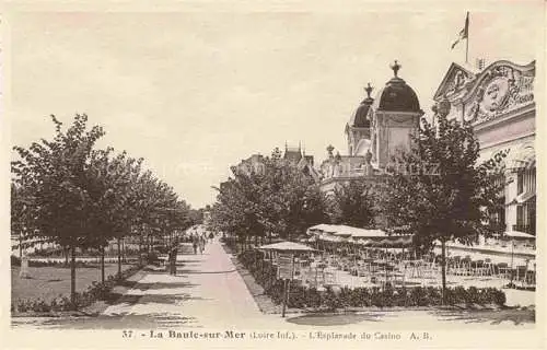 AK / Ansichtskarte  LA-BAULE-SUR-MER La-Baule-les-Pins 44 L'Esplanade du Casino