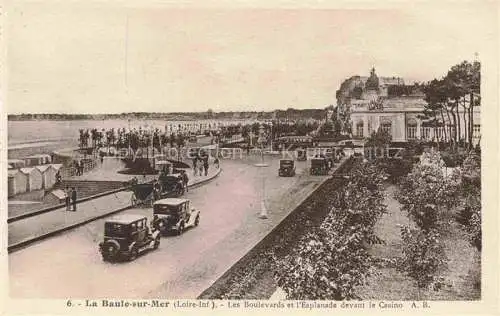 AK / Ansichtskarte  LA-BAULE-SUR-MER La-Baule-les-Pins 44 Les boulevards et l'esplanade devant le casino