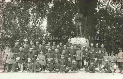 AK / Ansichtskarte  METZ  57 Moselle Soldatenkompanie Foto