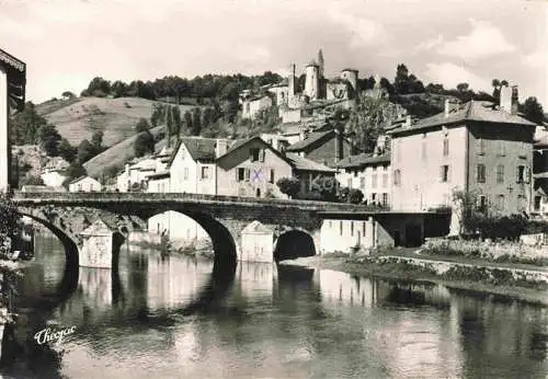 AK / Ansichtskarte  Laroquebrou 15 Cantal Vue générale au fond la Vierge et le château demeure des Seigneurs de Montal