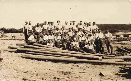 AK / Ansichtskarte  Warthelager Posen Poznan PL Soldatengruppenfoto