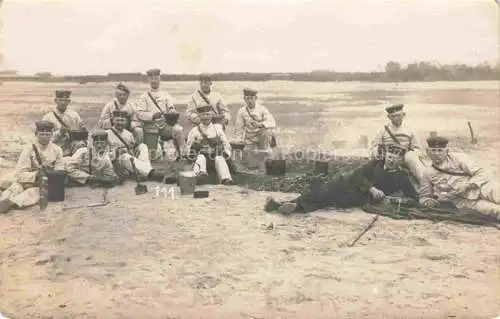 AK / Ansichtskarte  Jueterbog Brandenburg Soldatengruppe Foto