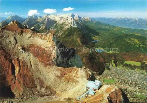 AK / Ansichtskarte  MITTENWALD Bayern Panorama Blick von der Westlichen Karwendelspitze auf Karwendel-Bergstation Wettersteingebirge und Ammengauer Alpen