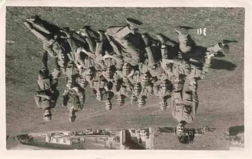 AK / Ansichtskarte  Militaria Schweiz Soldaten Gruppenfoto 