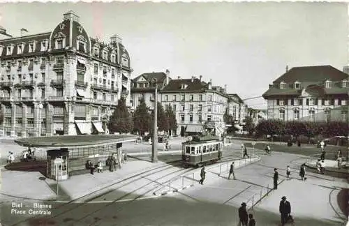 AK / Ansichtskarte  Strassenbahn Tramway-- Biel Bienne Place Centrale