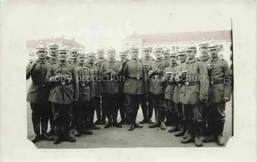 AK / Ansichtskarte  METZ  57 Moselle Soldaten Gruppenaufnahme