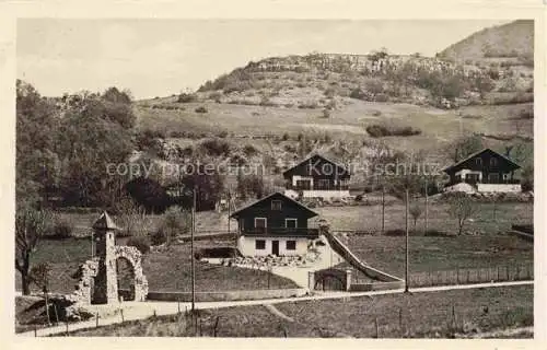 AK / Ansichtskarte  Monnetier-Mornex 74 Haute-Savoie Le Portique du Chateau Le Petit Saleve et les Chalets du Pas de l'Echelle