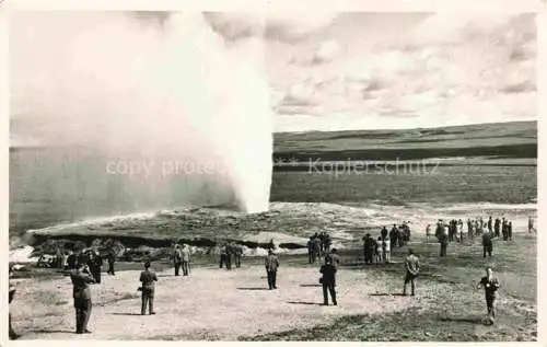 AK / Ansichtskarte  Reykjavík Iceland The great geysir