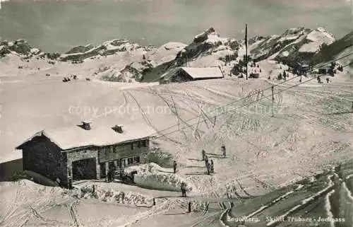 AK / Ansichtskarte  Engelberg  OW Skilift Truebsee Jochpass Wintersportplatz Alpen