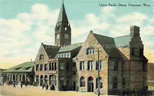 AK / Ansichtskarte  Cheyenne Wyoming Union Pacific Depot