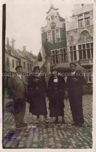 AK / Ansichtskarte  Bruessel Brussels BRUXELLES Gruppenbild Familienfoto