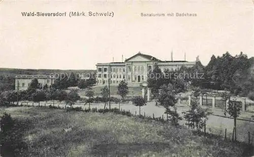 AK / Ansichtskarte  Wald-Sieversdorf Waldsieversdorf Brandenburg Sanatorium mit Badehaus