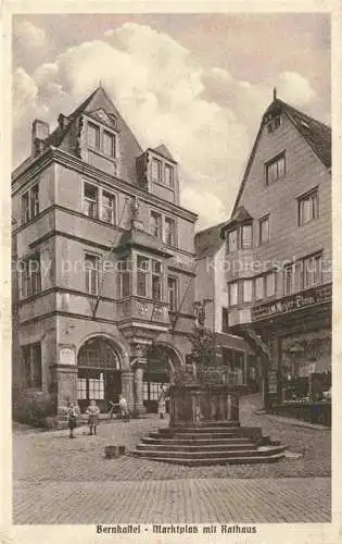 AK / Ansichtskarte  BERNKASTEL-KUES Berncastel Marktplatz mit Rathaus