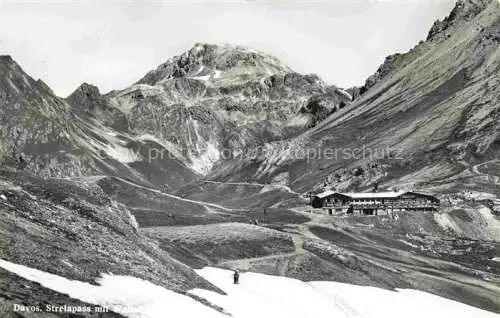 AK / Ansichtskarte  DAVOS GR Berghaus Strelapass mit Weissfluh Alpen