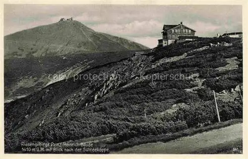 AK / Ansichtskarte  Prinz-Heinrich-Baude Riesengebirge PL mit Blick zur Schneekoppe