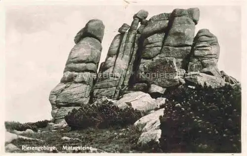 AK / Ansichtskarte  Riesengebirge Krkonose Karkonosze Mittagsteine Felsformationen