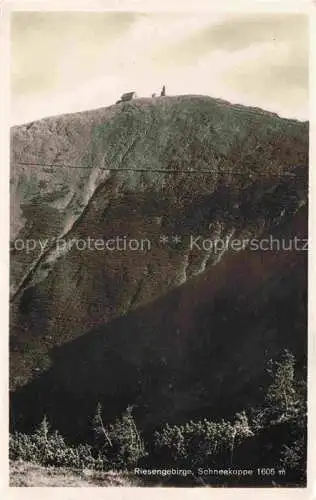 AK / Ansichtskarte  Schneekoppe Snezka CZ Blick zur Bergbaude im Riesengebirge