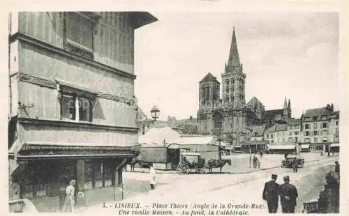 AK / Ansichtskarte  LISIEUX 14 Calvados Place Thiers Une vieille Maison La Cathedrale