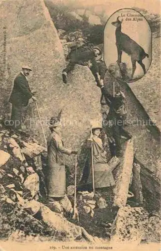 AK / Ansichtskarte  Gemsen Steinbock Capricorn Capricorne Capricornio-- Une ascension en montagne
