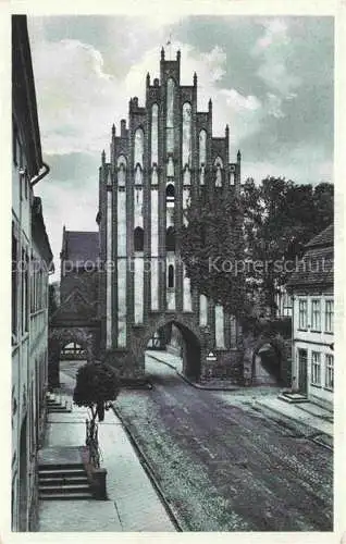 AK / Ansichtskarte  NEUBRANDENBURG Stargarder Tor