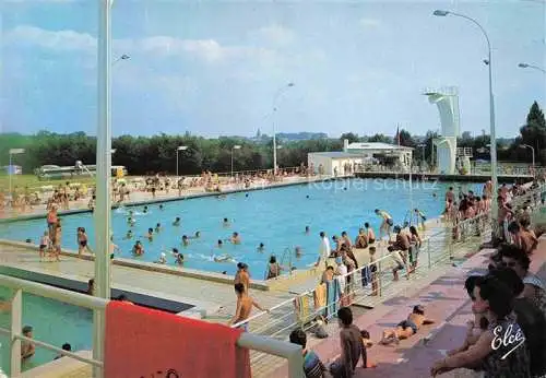 AK / Ansichtskarte  Saintes 17 Charente-Maritime La nouvelle piscine