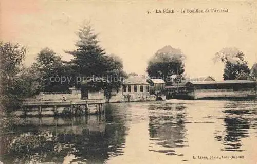 AK / Ansichtskarte  La Feree Charleville-Mezieres 08 Ardennes Le Bouillon de l'Arsenal