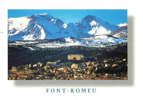 AK / Ansichtskarte  Font-Romeu-Odeillo-Via 66 Pyrenees-Orientales Vue aérienne et au fond le Pic Carlit