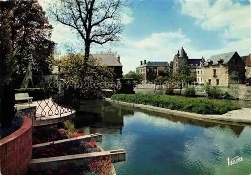 AK / Ansichtskarte  Romorantin-Lanthenay 41 Loir-et-Cher Jardin public la Sauldre Château actuellement sous-préfecture