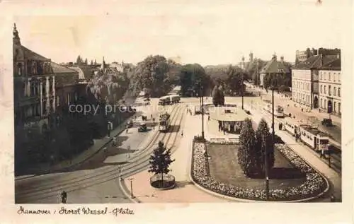 AK / Ansichtskarte  Strassenbahn Tramway-- Hannover Horst Wessel Platz