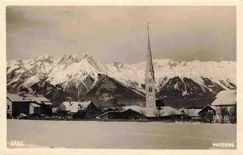 AK / Ansichtskarte  Mutters Innsbruck Tirol AT Winterpanorama Ansicht mit Kirche