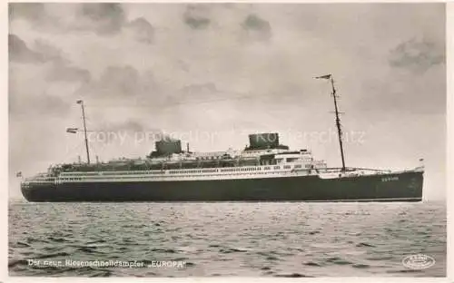 AK / Ansichtskarte  Dampfer Oceanliner Europa Deutschland Express Bremen