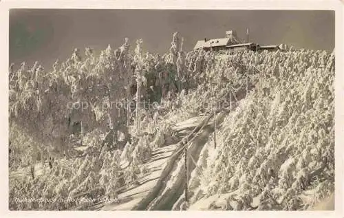 AK / Ansichtskarte  Schreiberhau Szklarska Poreba Riesengebirge PL Hochsteinbaude mit Rodelbahn Isergebirge Winterlandschaft