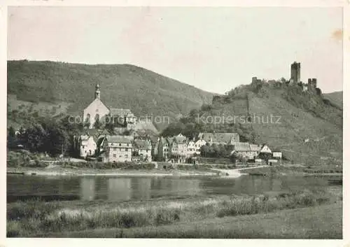 AK / Ansichtskarte  Beilstein Mosel Uferpartie am Fluss Blick zum Ort Burgruine