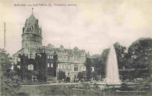 AK / Ansichtskarte  DETMOLD Lippe Fuerstliches Schloss Fontaine