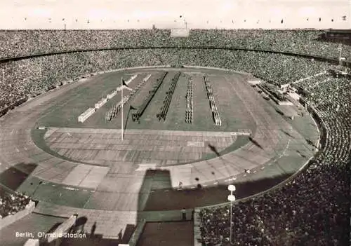 AK / Ansichtskarte  Stadion Stadium Estadio Berlin Olympia