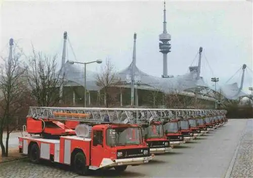 AK / Ansichtskarte  Feuerwehr Fire-Brigade Pompiers Bomberos Muenchen Zwoelf Magirus Drehleiter DLK 23-12nB