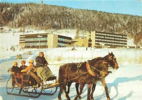 AK / Ansichtskarte  Pferdeschlitten Oberwiesenthal Erzgeb. Jugendtourstenhotel