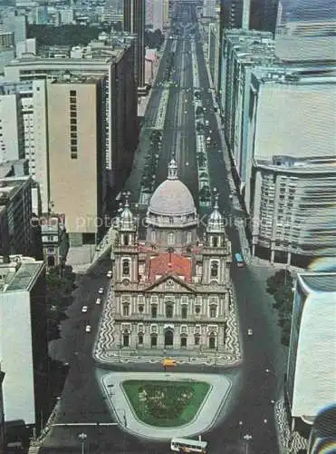 AK / Ansichtskarte  RIO DE JANEIRO Brazil Igreja da Candelária e Avenida Presidente Vargas