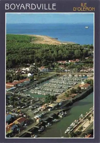 AK / Ansichtskarte  Boyardville 17 Charente-Maritime Port de plaisance Plage en arrière plan Port Boyard vue aérienne