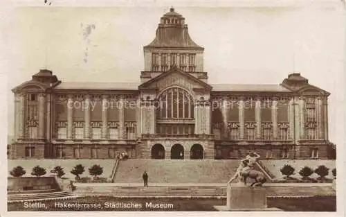 AK / Ansichtskarte  Stettin SZCZECIN Pommern PL Hakenterrasse Staedtisches Museum