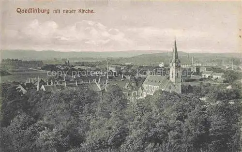 AK / Ansichtskarte  Quedlinburg Stadtpanorama mit neuer Kirche